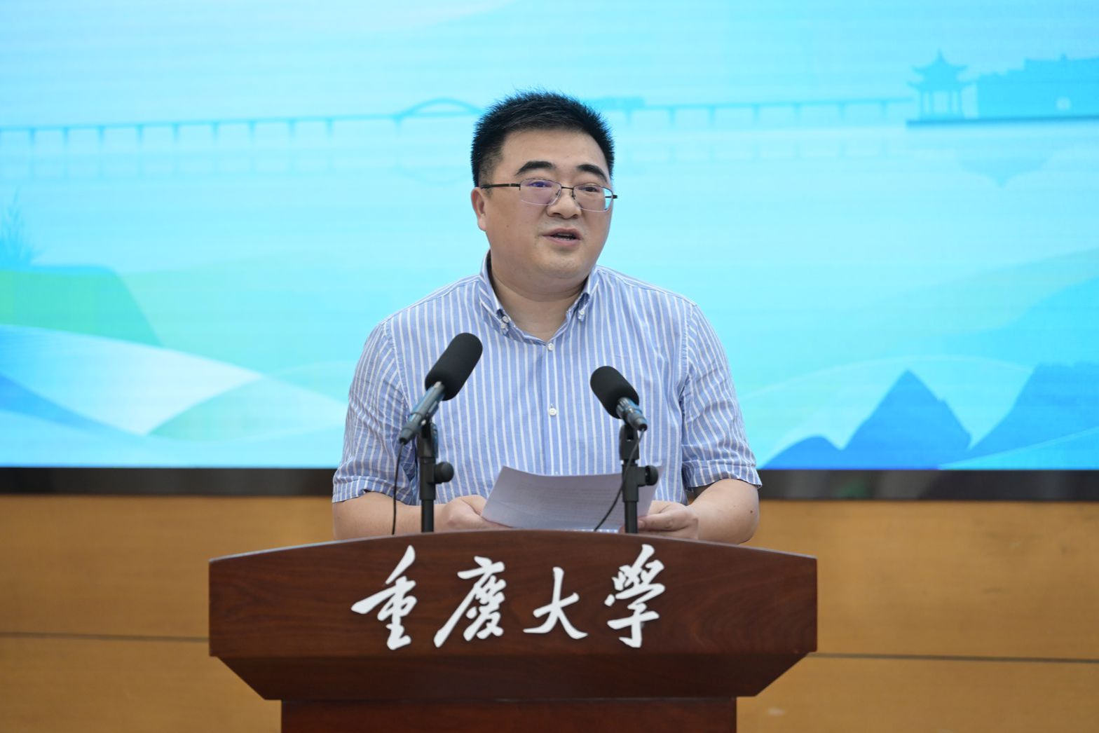 李林齊_副本.jpg