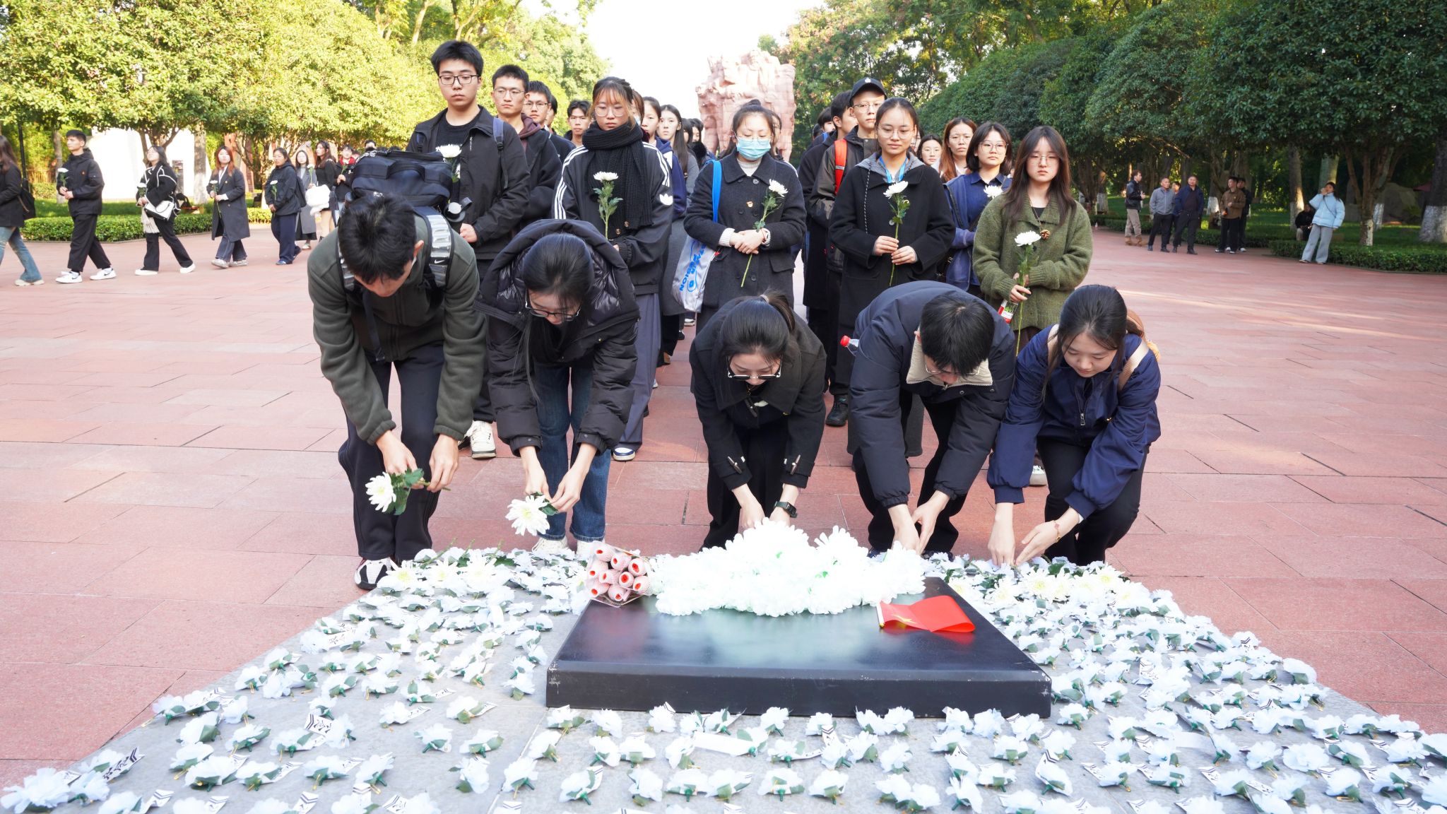 新聞?wù)掌?(4).jpg