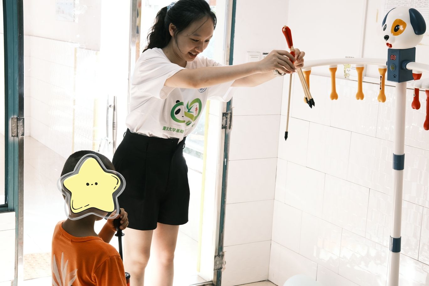 “螢火微光 燭照童心”實(shí)踐團(tuán)-投壺活動_副本.jpg